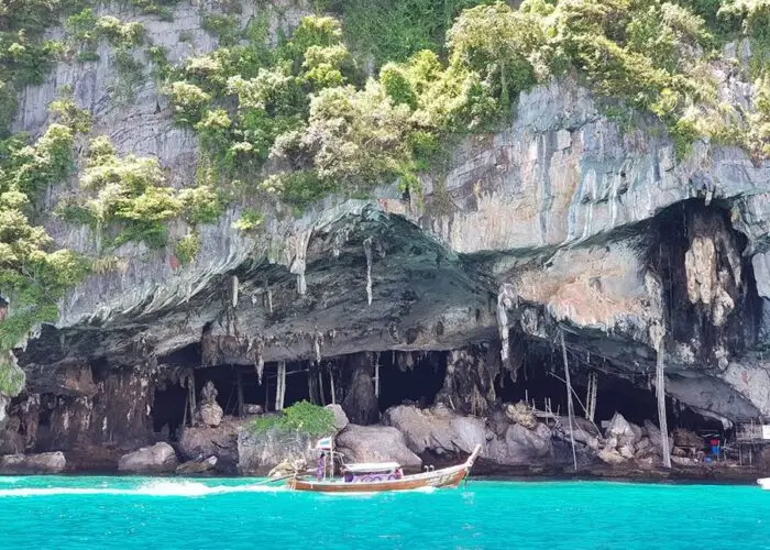 Viking cave Phi Phi leh dpeedboat trip Early bird sea eagle tour