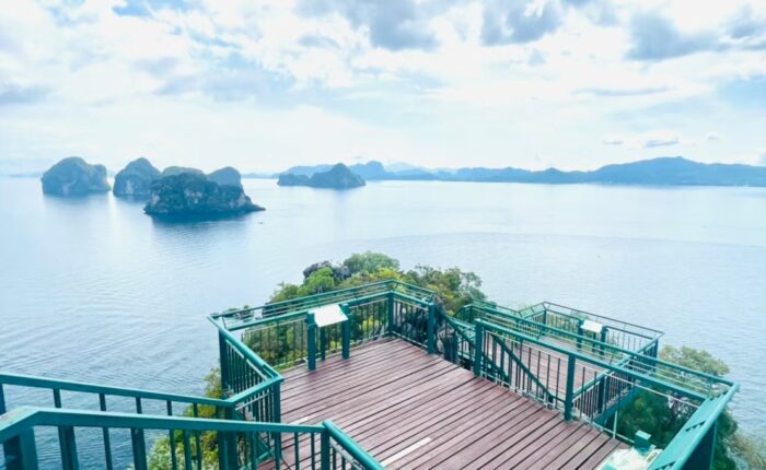 Viewpoint trail Hong Islands Krabi Speedboat trip luxury longtail boat Sea Eagle Tour